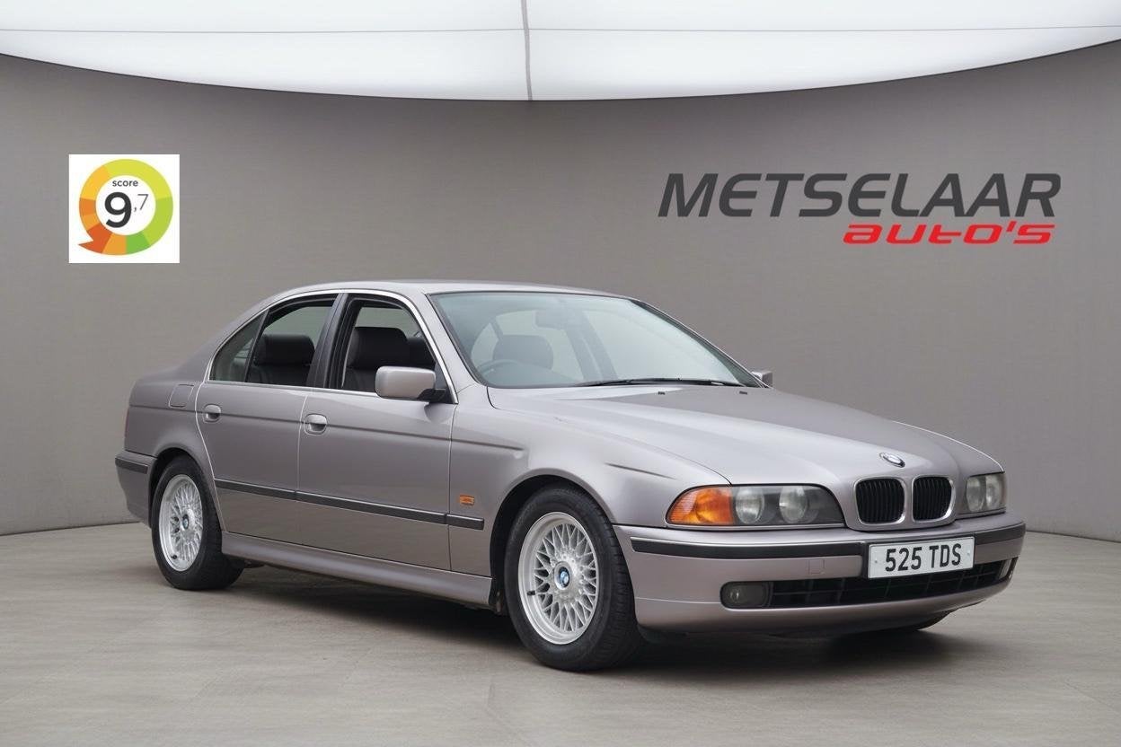 BMW 5-serie 525tds Executive automaat 1e eigenaar UNIEK MOOI, Automaat, Achterwielaandrijving, Gebruikt, 143 pk