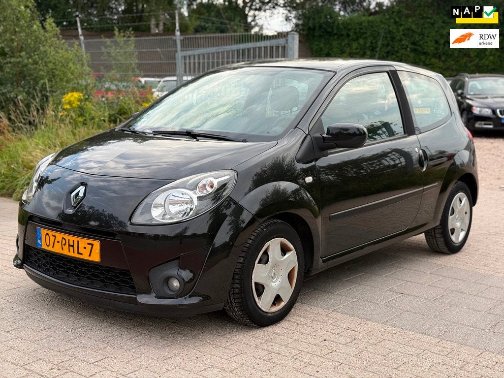 Renault Twingo 1.2-16V Dynamique Airco Cruise Met.lak, Twingo, Gebruikt, 4 cilinders, 4 stoelen