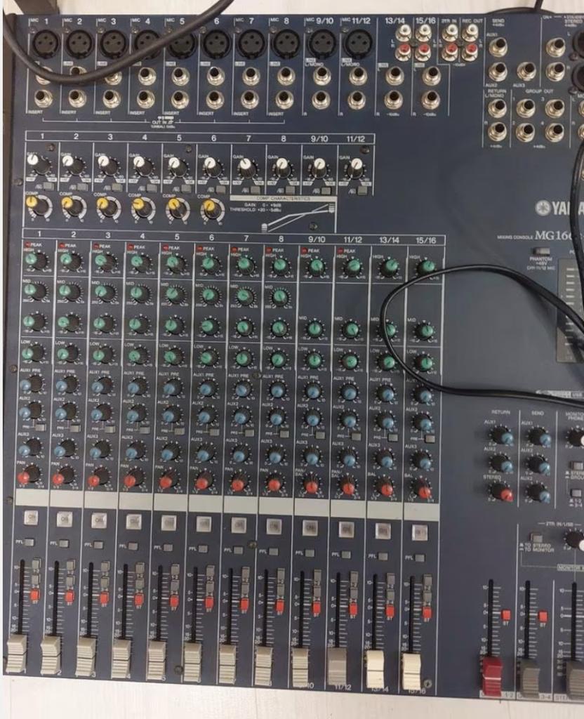 Yamaha MG166c USB, Muziek en Instrumenten, Ophalen of Verzenden, Gebruikt, 10 tot 20 kanalen, Microfooningang