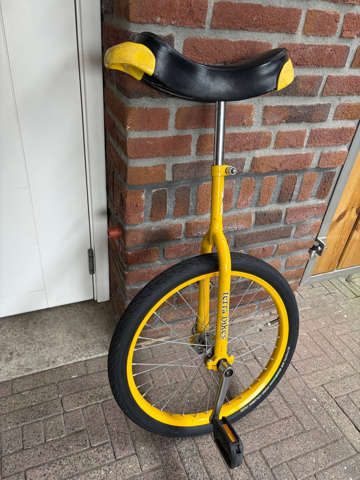Eenwieler - Geel - Terra Bikes, Ophalen of Verzenden, Zo goed als nieuw