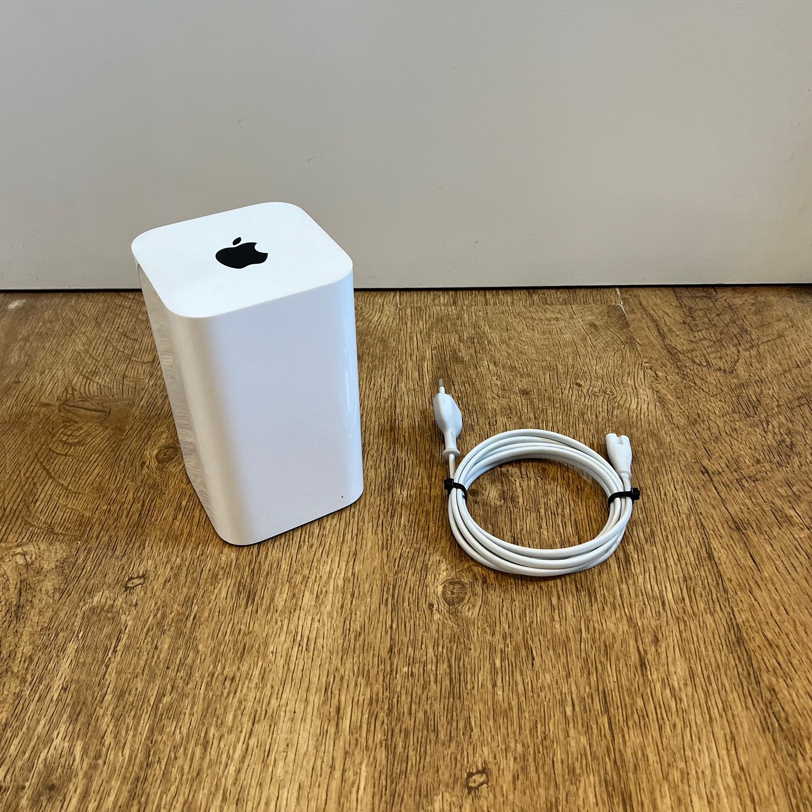 Apple AirPort Extreme A1521 snelle WiFi router, Ophalen of Verzenden, Gebruikt, Router