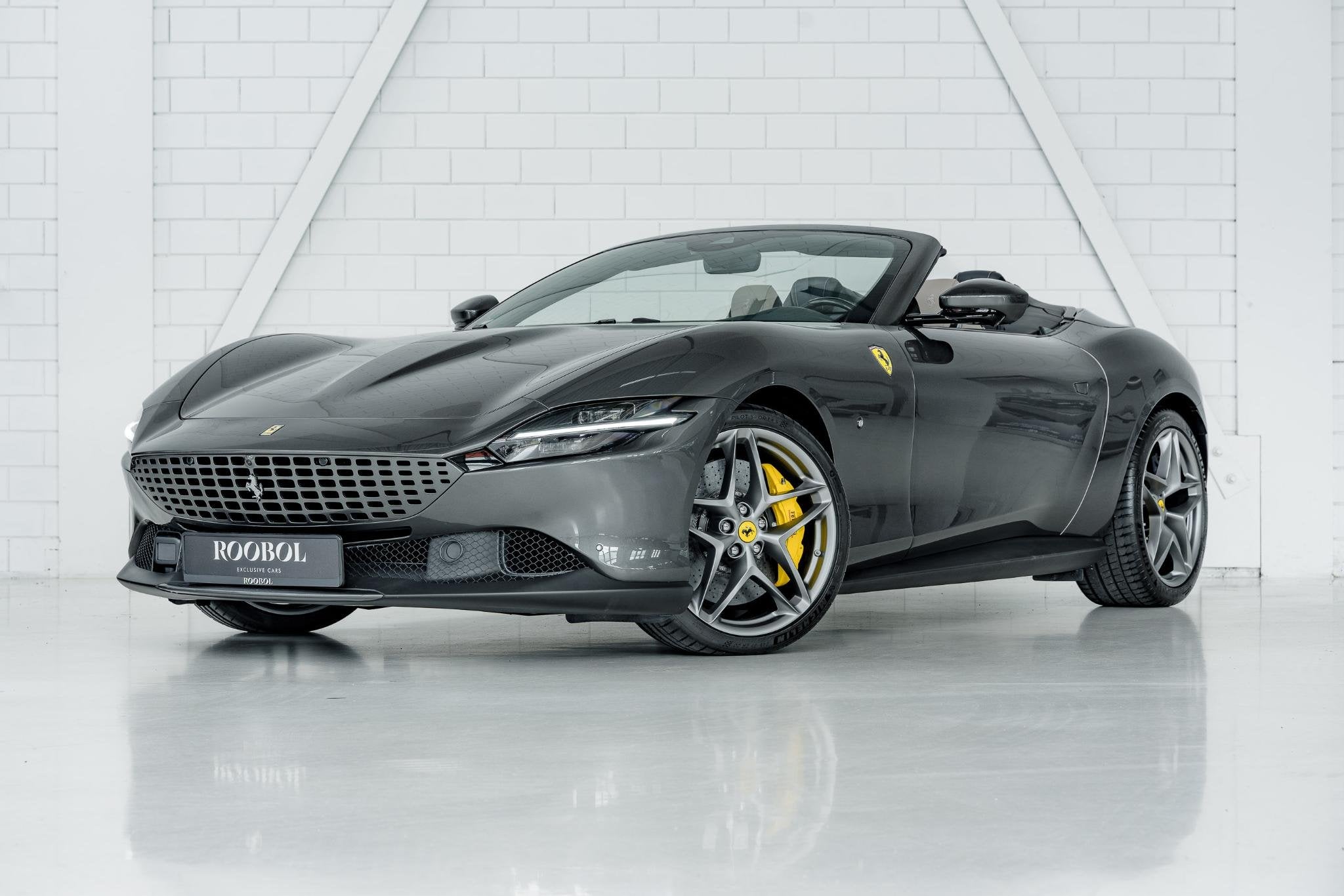 Ferrari Roma Spider l Canna di Fucile Historical Colour l Sc, Auto's, Ferrari, Automaat, 1556 kg, Gebruikt, 8 cilinders