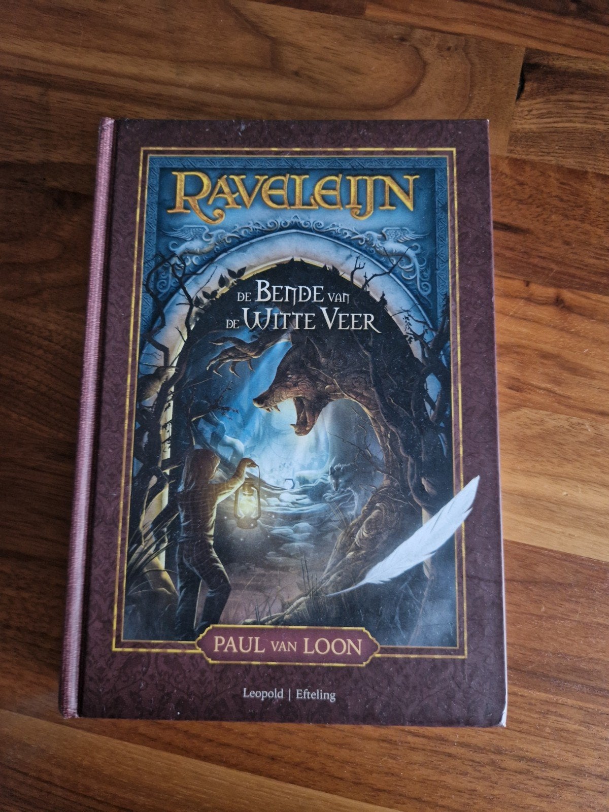 Raveleijn boeken van Paul van Loon (2 stuks), Ophalen of Verzenden, Gelezen