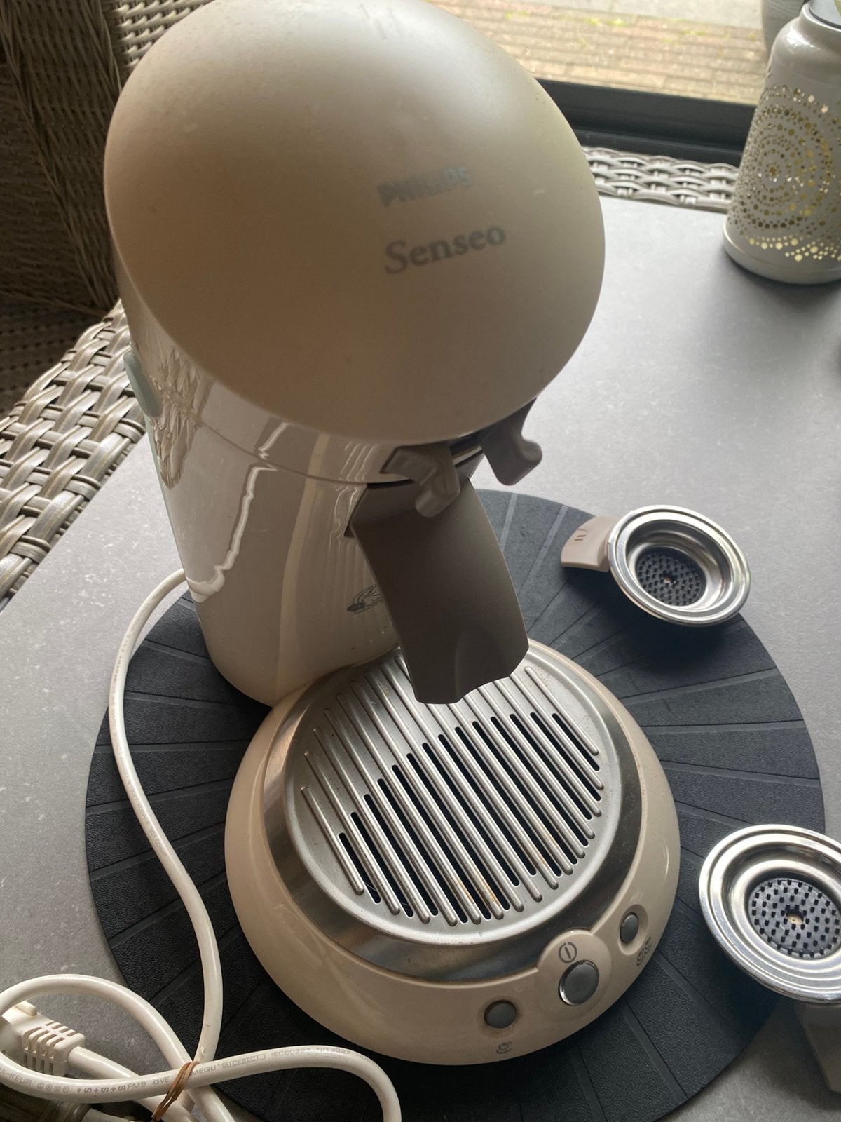 Philips Senseo koffie apparaat, Ophalen, Overige modellen, Zo goed als nieuw, Koffiepads en cups