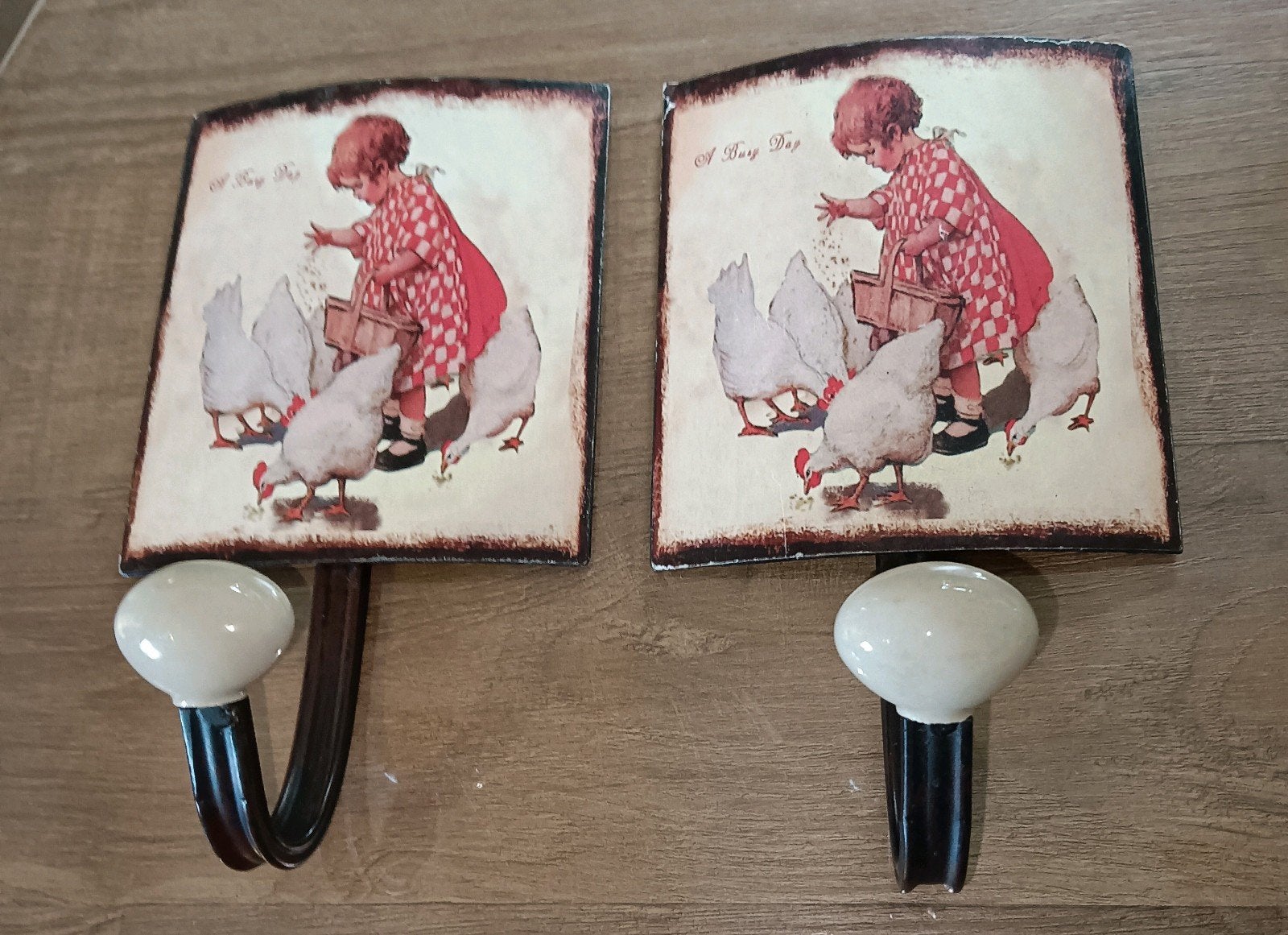 Metalen ophanghaken met kinderprint - set van 2, Huis en Inrichting, Woonaccessoires | Kapstokken, Ophalen of Verzenden, Metaal