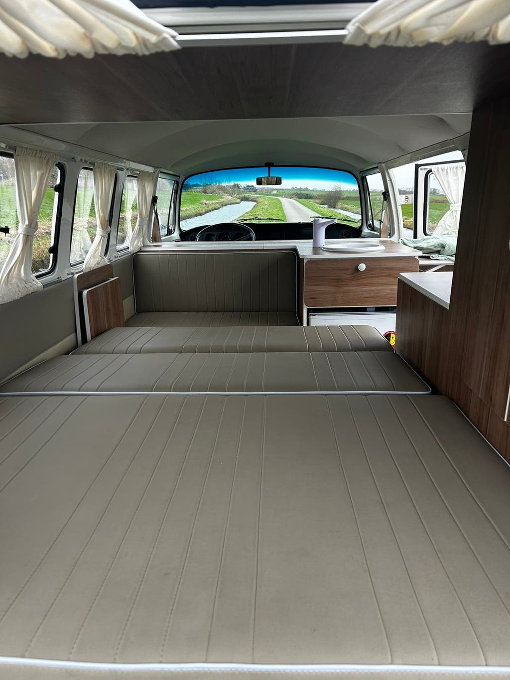Volkswagen T2 camperbus, foto 7