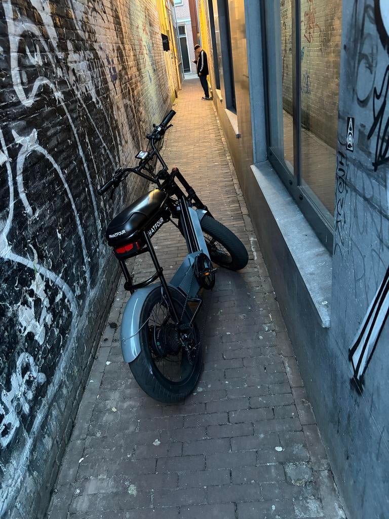 Phatfour FLB NARDO GREY - Zo goed als nieuw, Fietsen en Brommers, Elektrische fietsen, Overige merken, Ophalen of Verzenden, Zo goed als nieuw