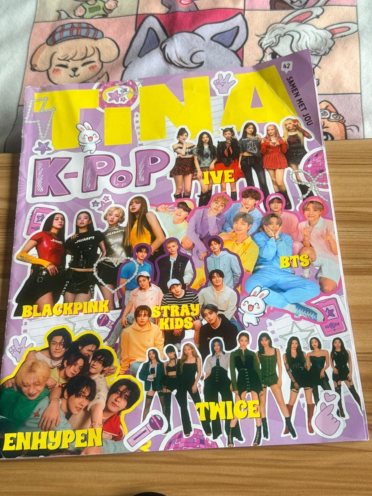 Tina magazine kpop stray kids, Ophalen of Verzenden, Zo goed als nieuw, Boek, Tijdschrift of Artikel