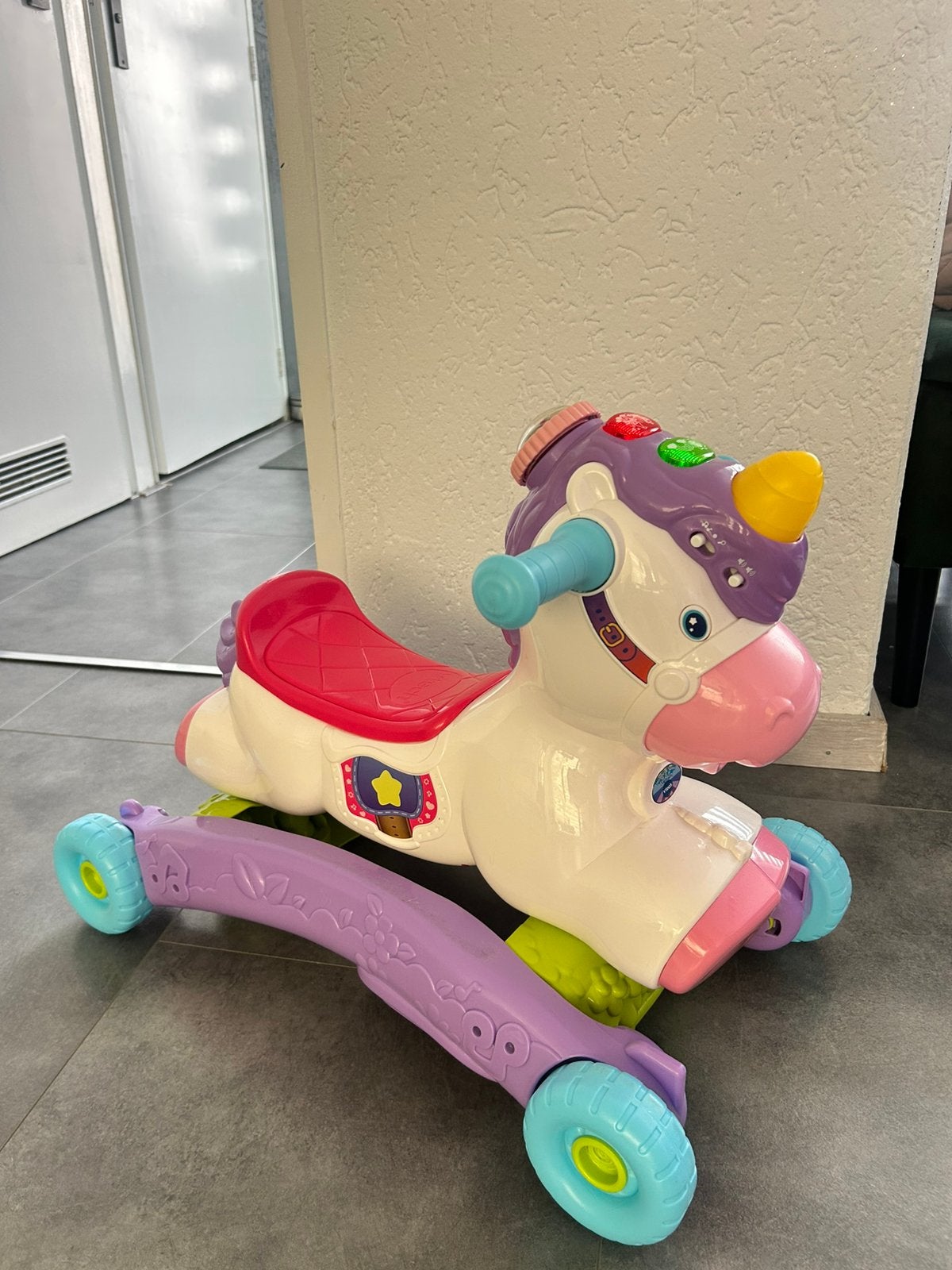 Vtech hobbel & speel eenhoorn, Ophalen of Verzenden, Zo goed als nieuw