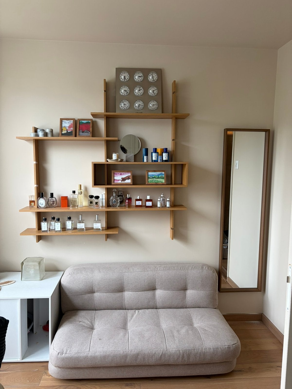 Slaapbank Beliani Esbjerg beige linnen look, Ophalen, Zo goed als nieuw, Minder dan 150 cm