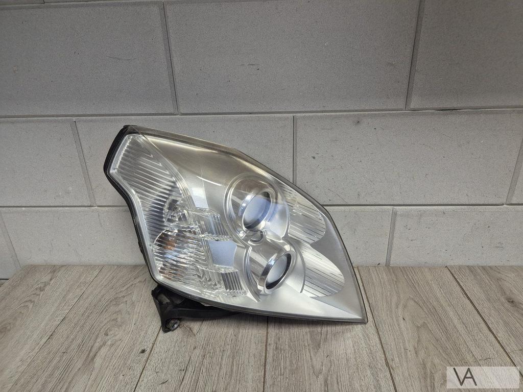 Cadillac BLS 2006 - 2010 xenon koplamp rechts p12759604 €500, Cadillac, Gebruikt, -, -