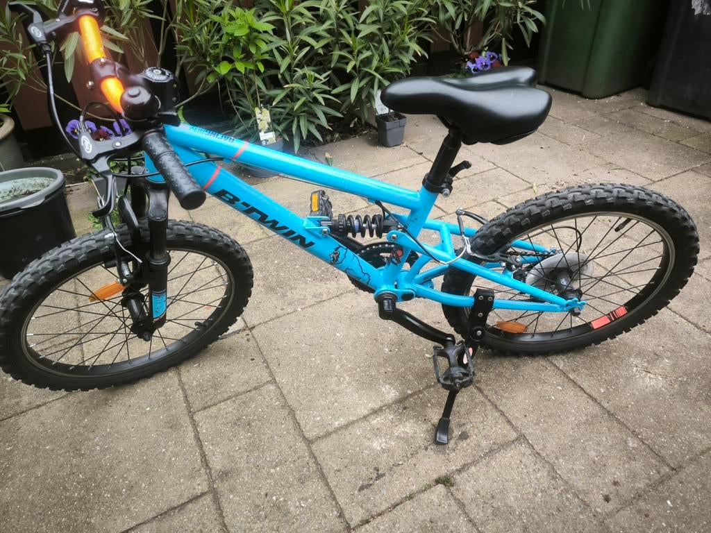B'Twin Rockrider 100 Kinderfiets 20 inch, Fietsen en Brommers, Fietsen | Kinderfietsjes, 20 inch of meer, Gebruikt, Velgrem, Ophalen of Verzenden
