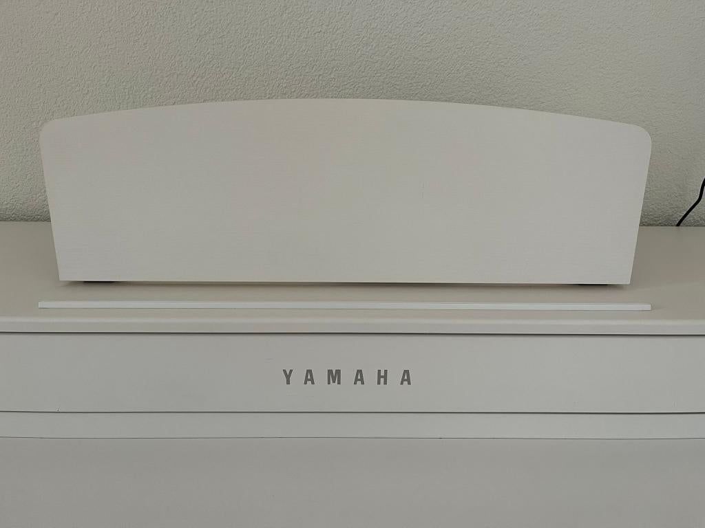 Yamaha Clavinova CLP-535 Wit, Muziek en Instrumenten, Piano's, Ophalen, Gebruikt, Wit, Digitaal