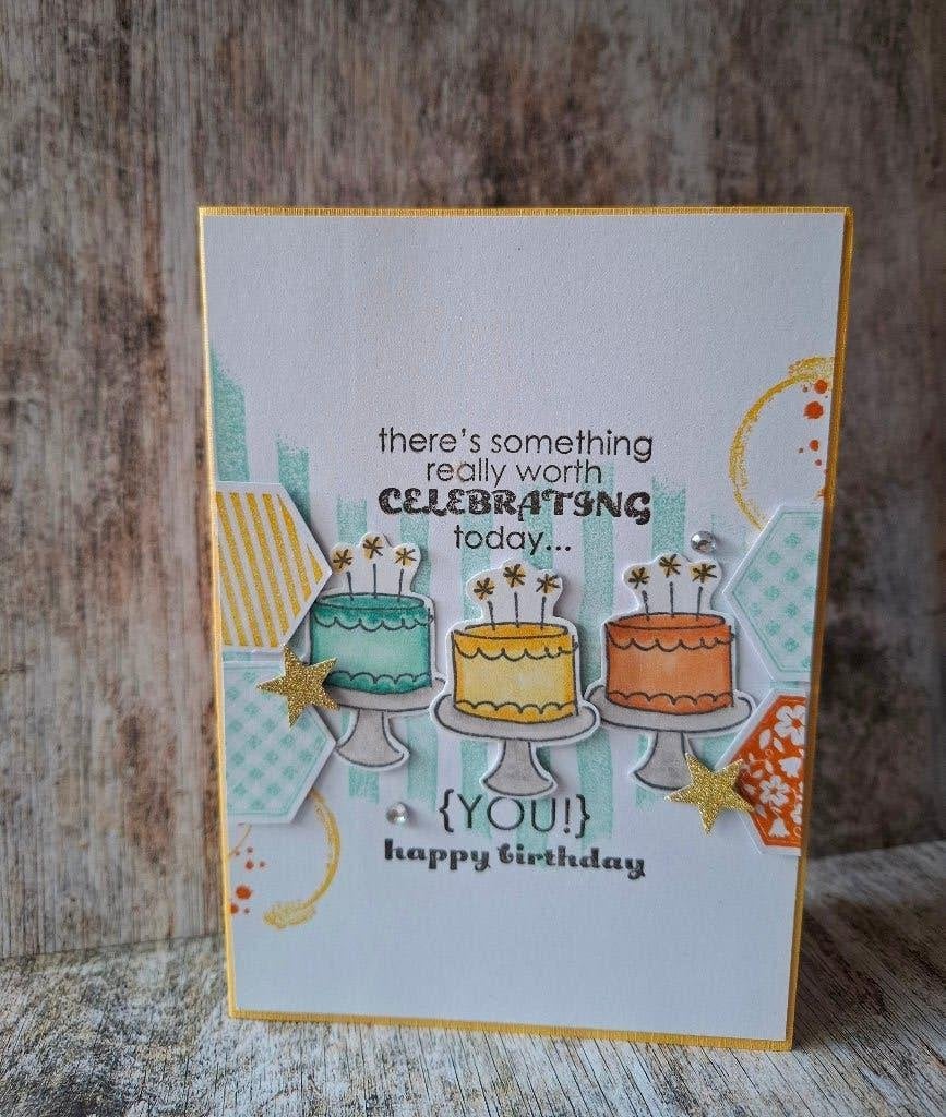 kaart Stampin' Up! happy birthday, 3 taartjes, Ophalen of Verzenden, Nieuw, Overige thema's