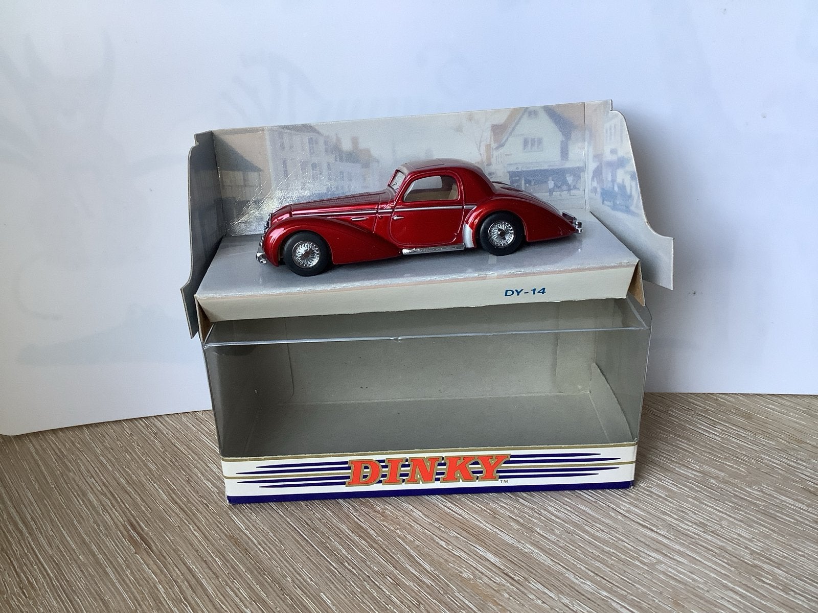 Dinky Toys DY-14 Vintage Modelauto Rood in Doos, Ophalen of Verzenden, Zo goed als nieuw, Auto