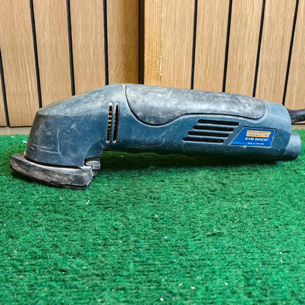 Kwantum Schuurmachine - In Nette Staat, Flex Ltd., Zo goed als nieuw, https://flex.com/contact-us, Nobelstraat 10, 5807 GA Oostrum LB, Limburg, Nederland
