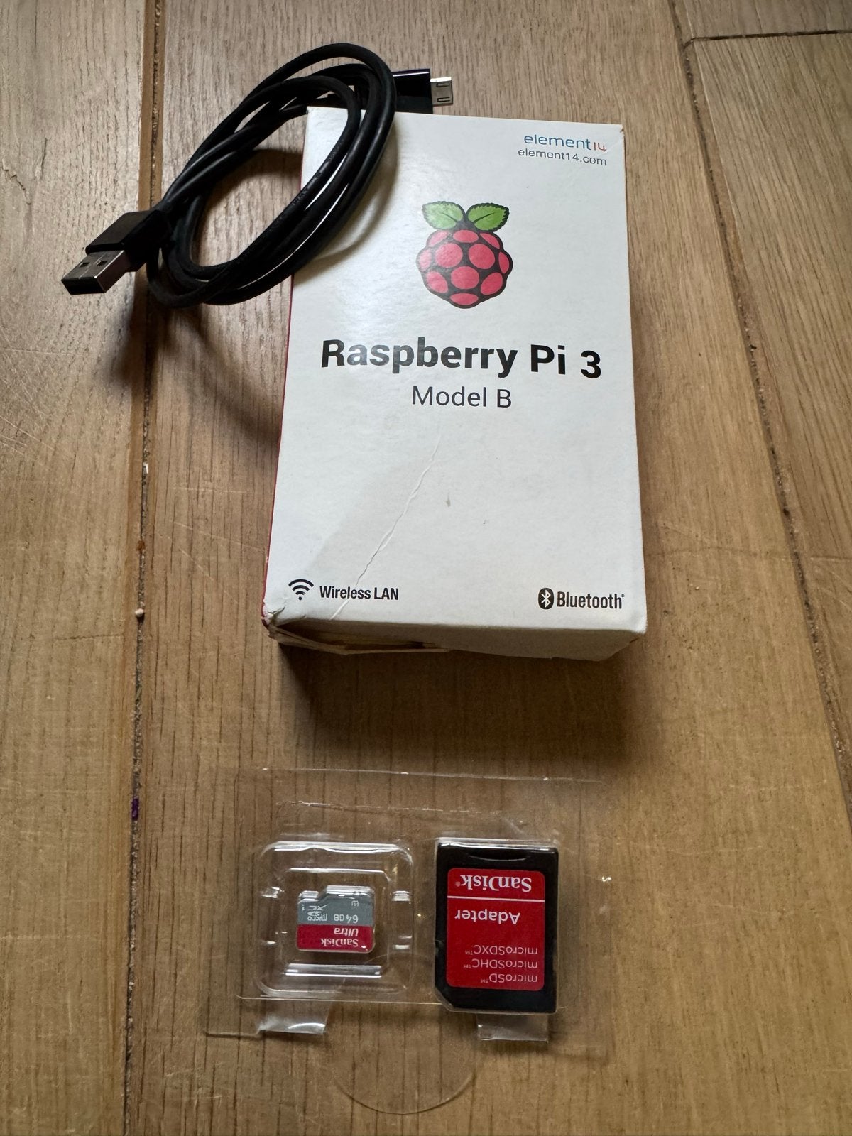 Raspberry Pi 3 Model B met 64GB microSD en LEGO behuizing, Ophalen of Verzenden, Gebruikt