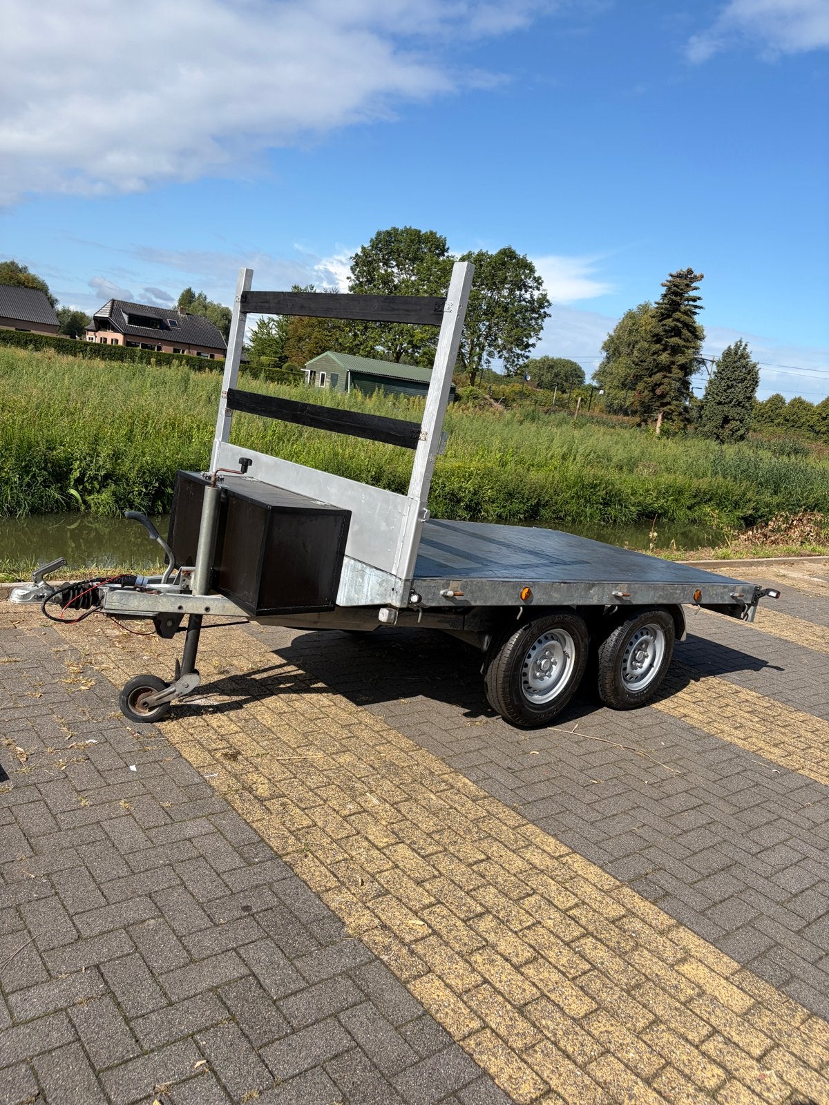 Hapert plateauwagen - 280 x 160 - geremd - max 2.000kg, Ophalen, Zo goed als nieuw