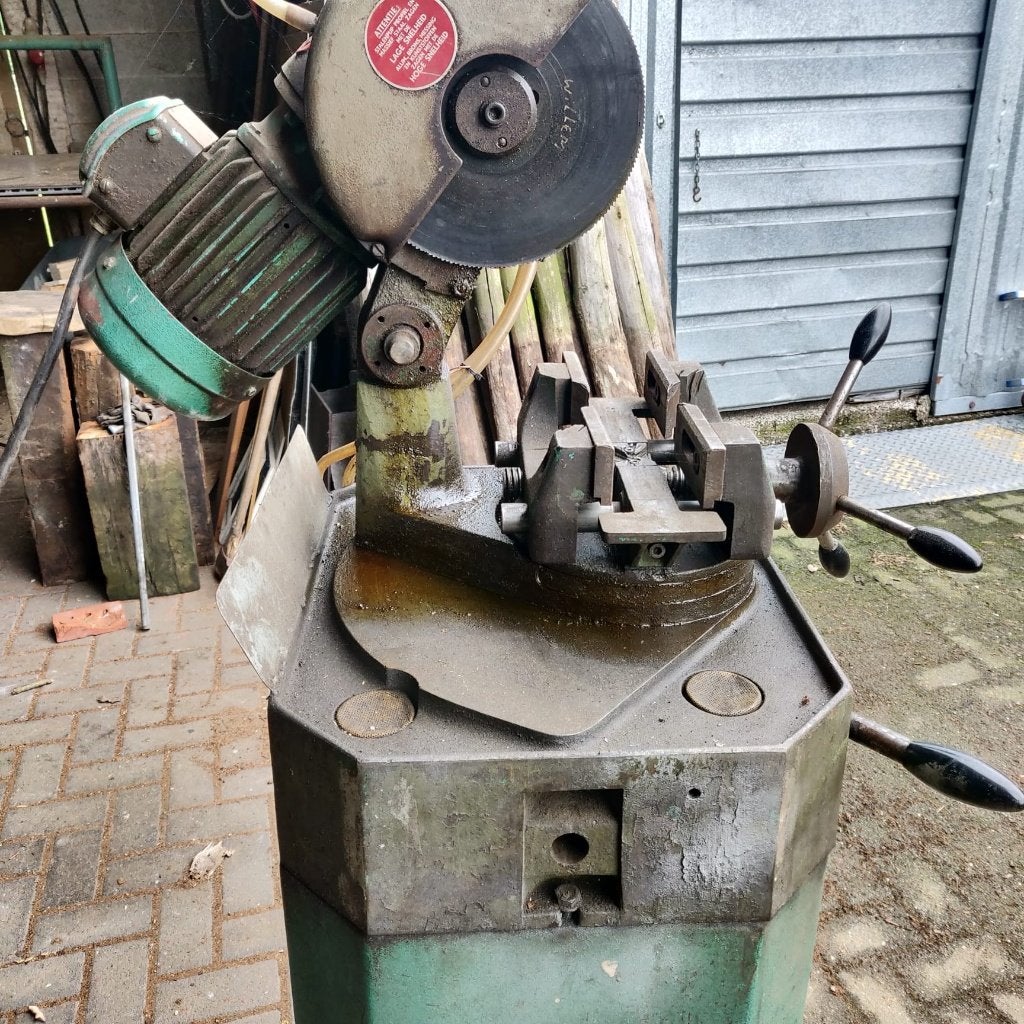 ijzerzaagmachine, Ophalen, Gebruikt, 70 mm of meer, Lintzaag