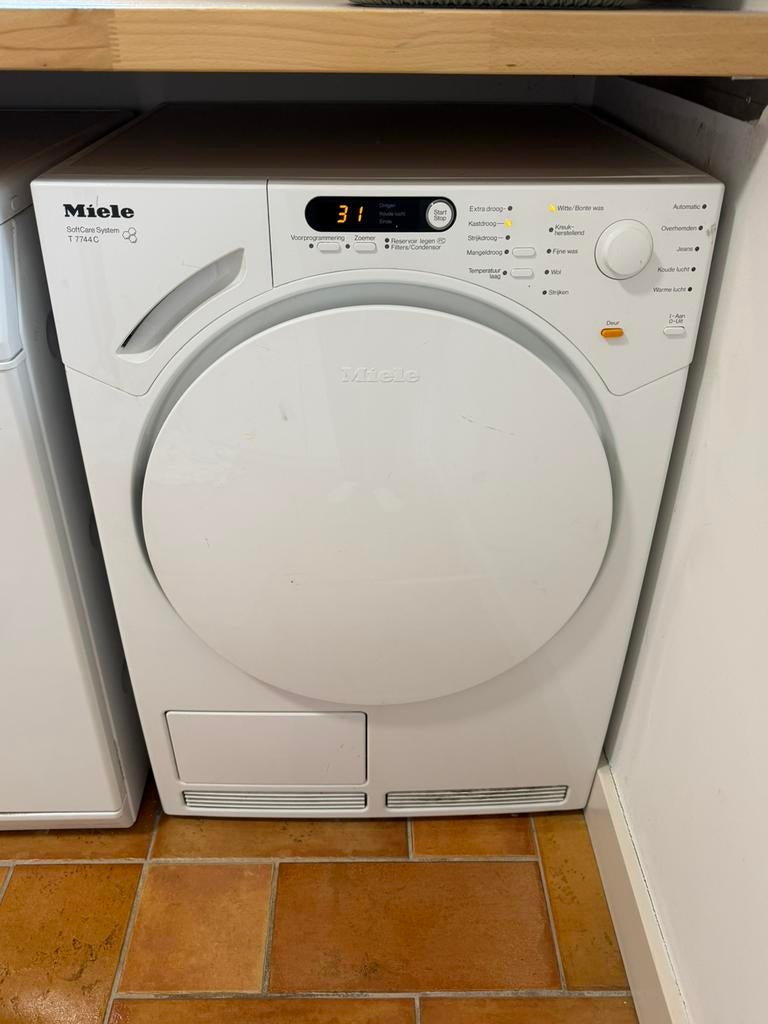 MIELE T7744C condensdroger, Witgoed en Apparatuur, Wasdrogers, Ophalen, Wolprogramma, 6 tot 8 kg, Gebruikt