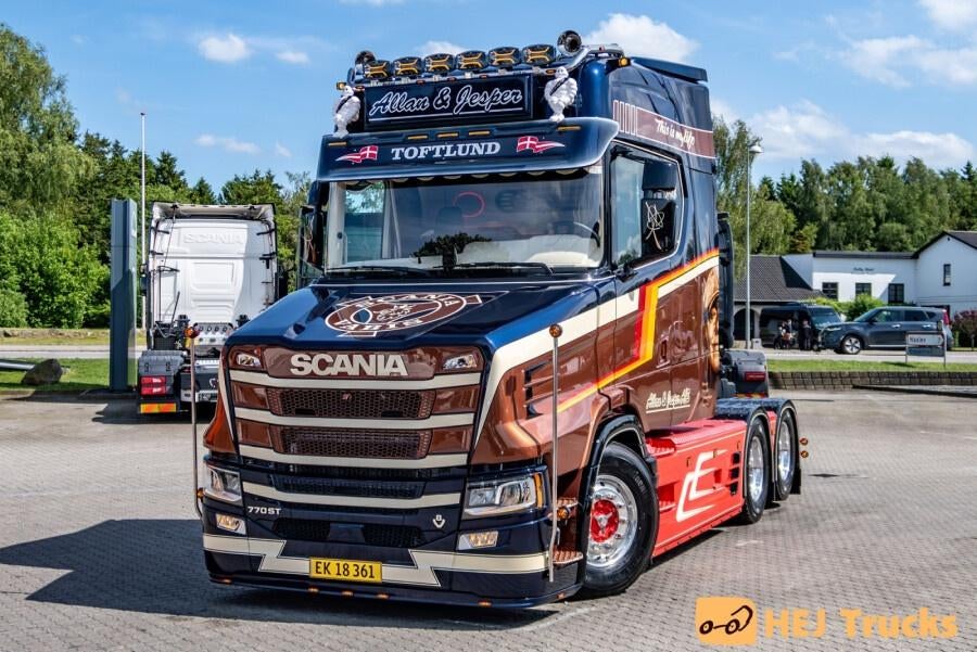 WSI  VLASTUIN S TORPEDO  FACELIFT 6X2 ALLAN & JESPER  NEW, Ophalen of Verzenden, Nieuw, Bus of Vrachtwagen, Wsi