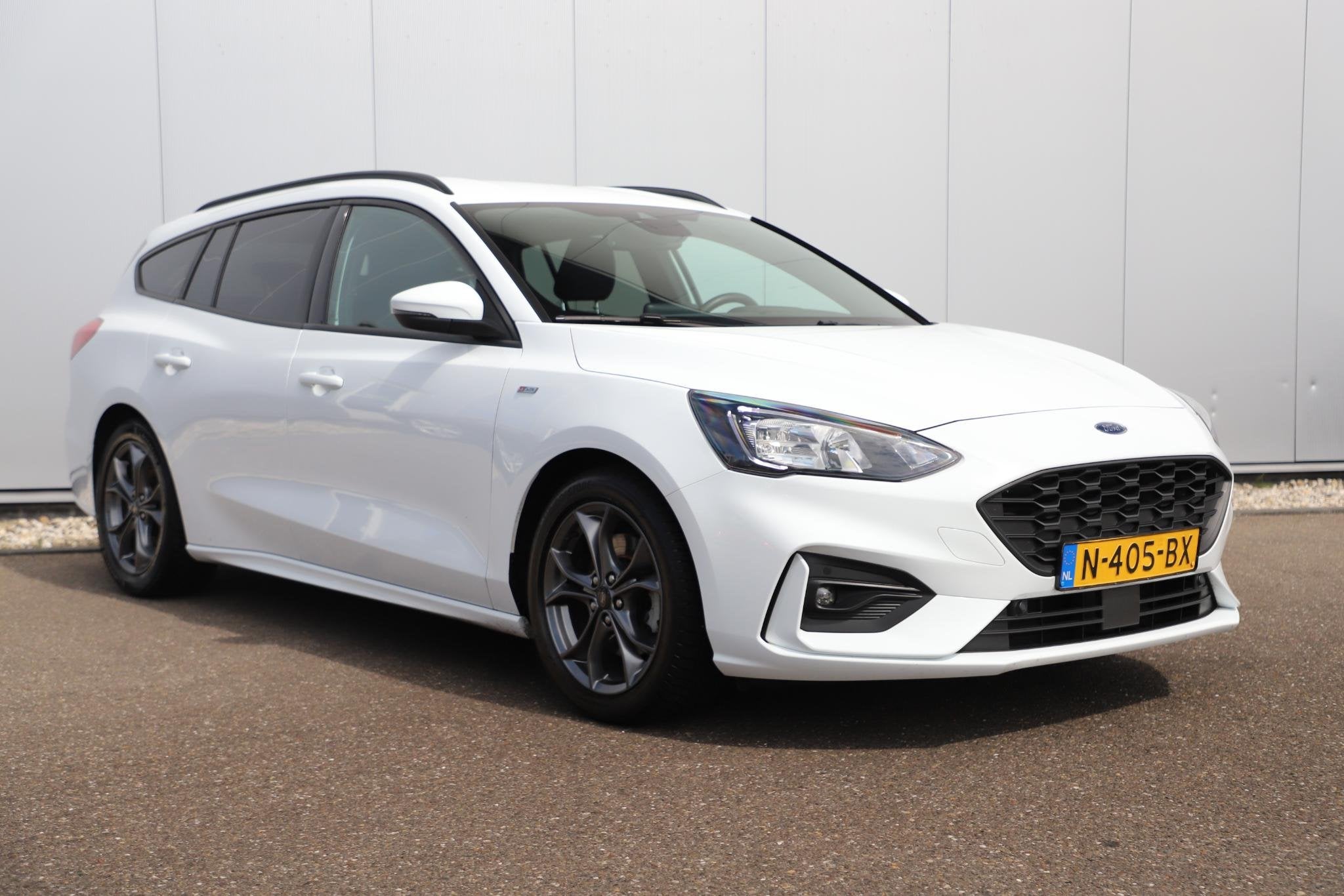 Ford Focus Wagon 1.0 EcoBoost Hybrid ST Line Business Trekha, Lane Keeping Assist, Euro 6, Met garantie (alle), Wit