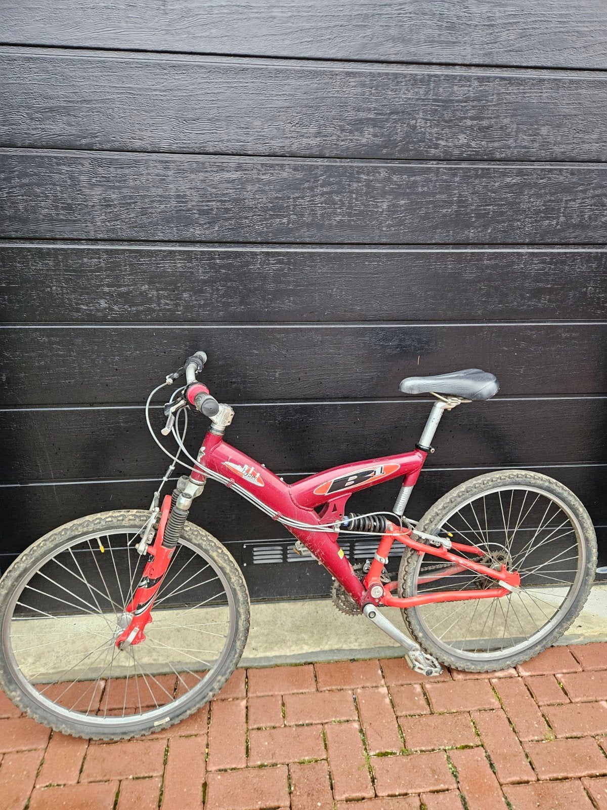 Hyper mountainbike + helm + schoenen, Gebruikt, 53 tot 57 cm, Ophalen, Overige merken