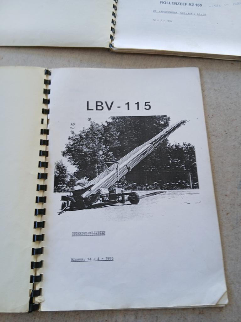 Miedema folders ,onderdelenlijst, Ophalen of Verzenden, Maandkalender