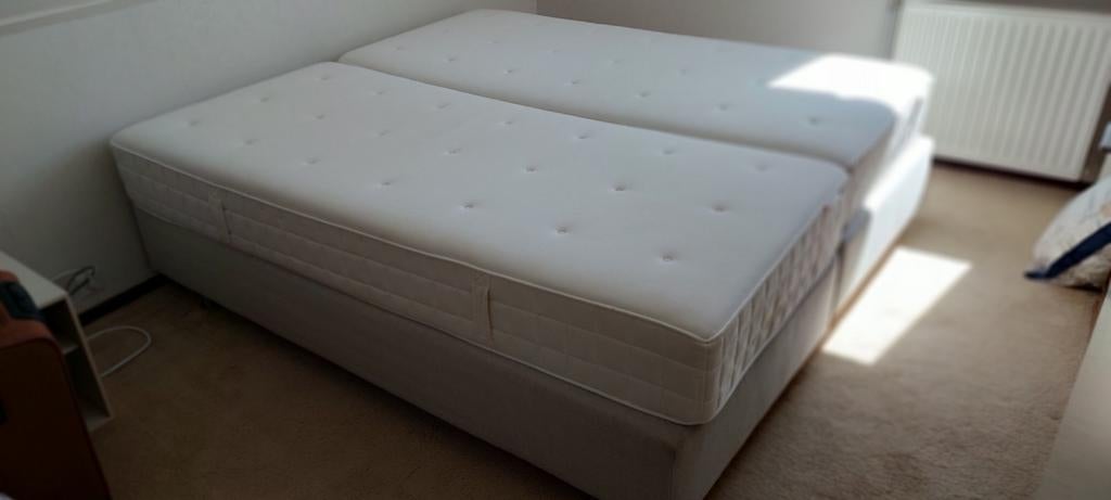 Boxspring 2x 90x 200, Huis en Inrichting, Ophalen, Gebruikt, Beige, Tweepersoons