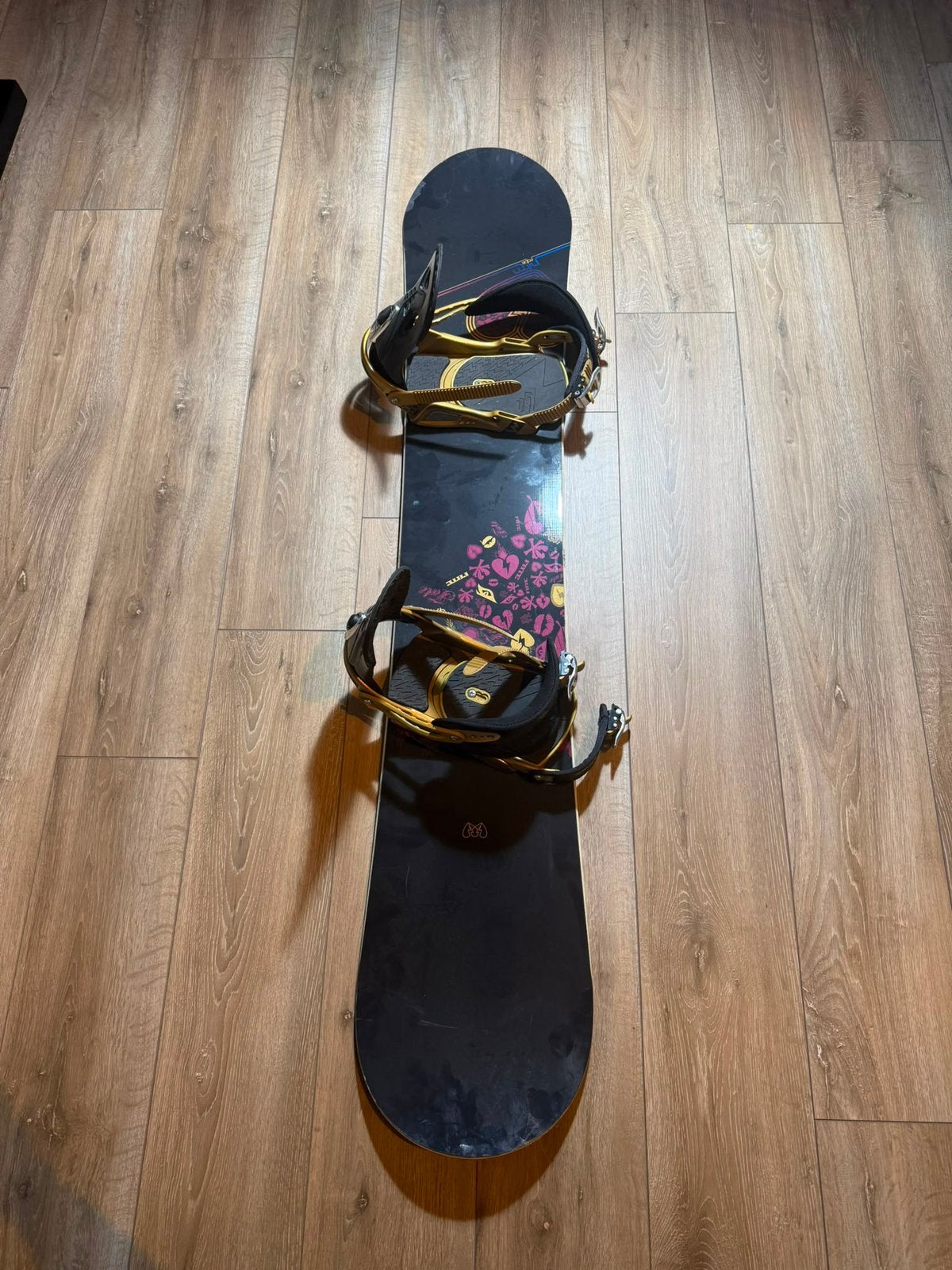 Snowboard met schoenen mt 42 en kleding dames Z.G.A.N., Ophalen, Zo goed als nieuw, Board