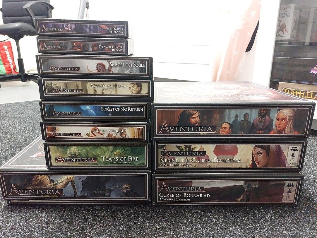 Aventuria the adventure card game, Ophalen of Verzenden, Zo goed als nieuw