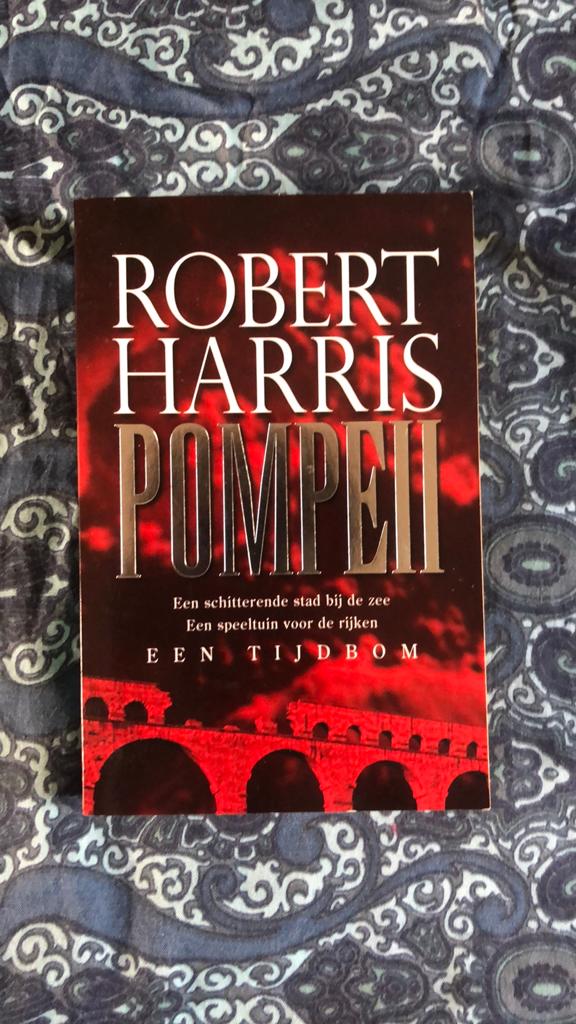 Robert Harris - Pompeii, Boeken, Ophalen of Verzenden, Zo goed als nieuw, Robert Harris