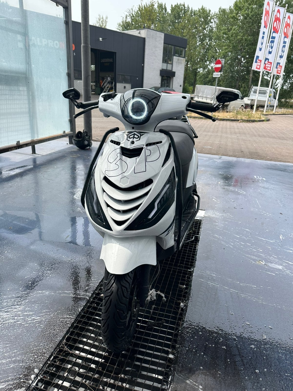 Piaggio zip 2018 BROM 80cc full malossi, Ophalen, Zo goed als nieuw, Benzine, Zip