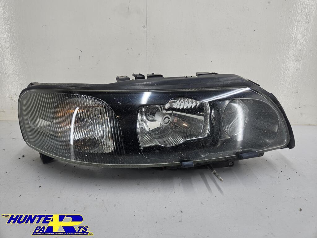 Koplamp rechts xenon Volvo V70/S60/XC70 ('00-'05) 30655906, Gebruikt, Ophalen of Verzenden, Volvo, Volvo