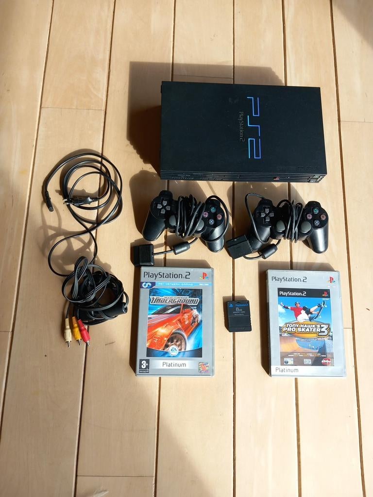 Sony Playstation 2 console FAT met accesories, Spelcomputers en Games, Spelcomputers | Sony PlayStation 2, Gebruikt, Met games