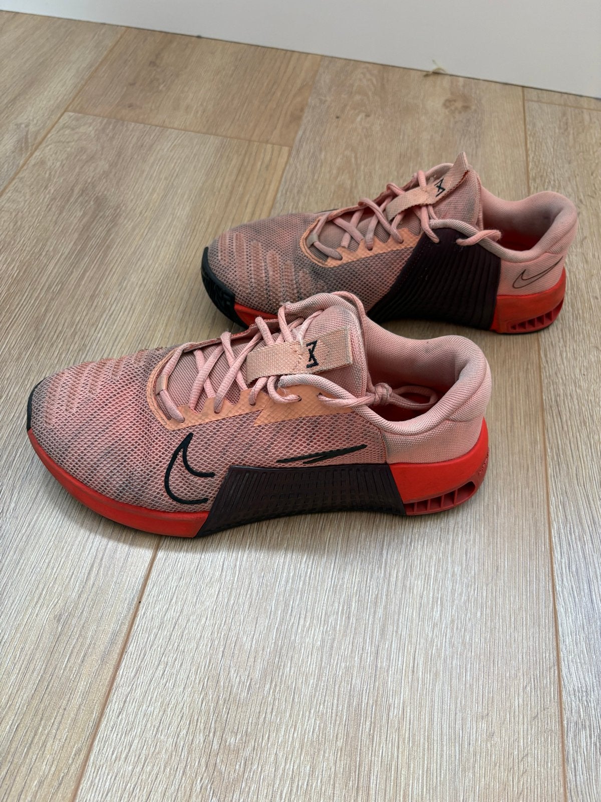 Nike Metcon Sportschoenen - Zalmroze/Zwart, Ophalen of Verzenden