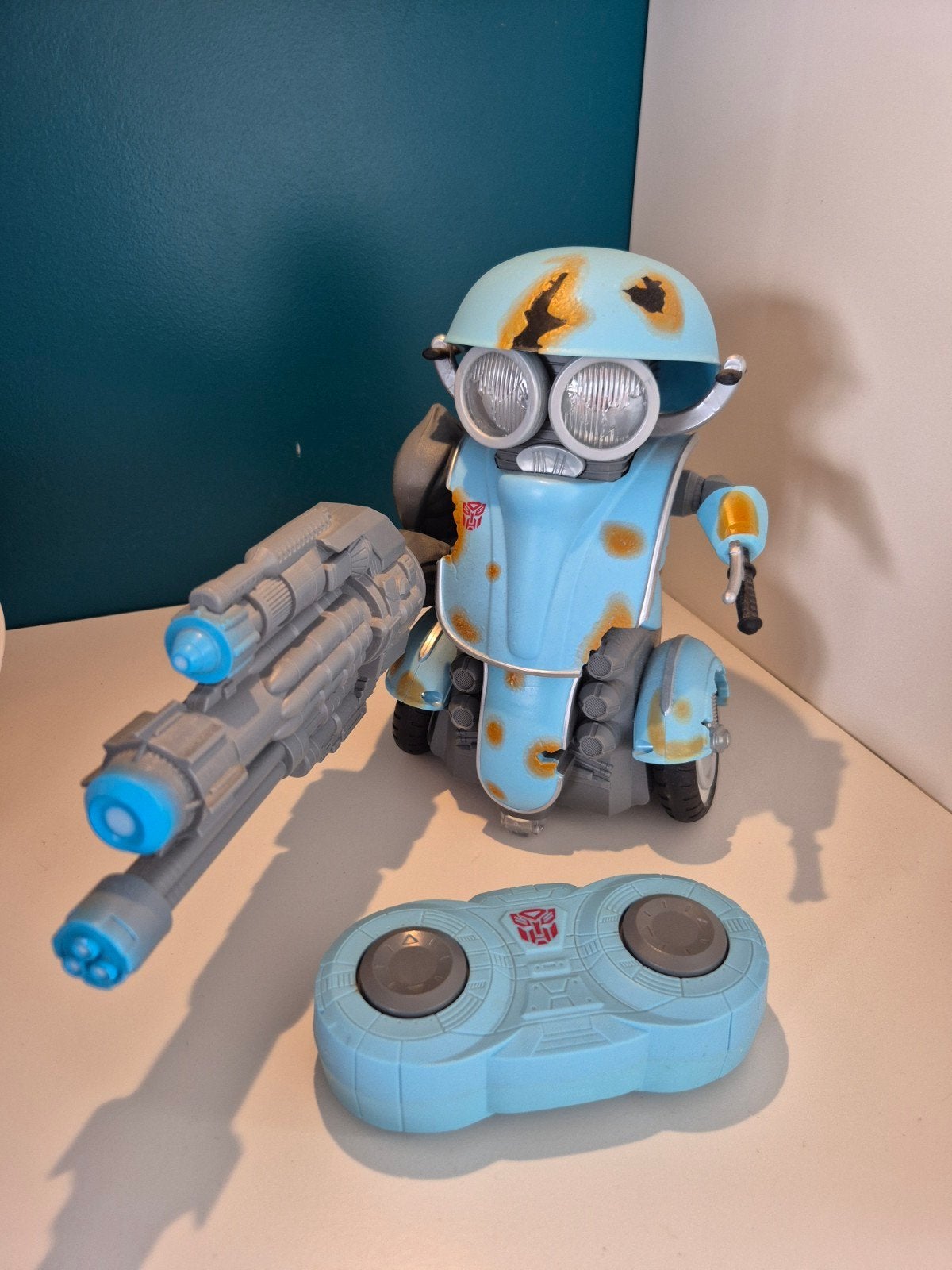 RC Transformers Autobots Sqweeks, Ophalen of Verzenden, Zo goed als nieuw