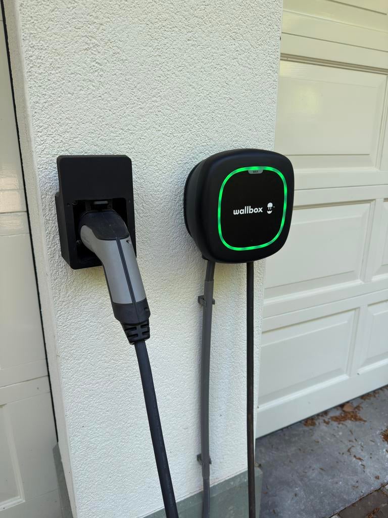 Wallbox Pulsar Max 22kW met vaste 5 meter laadkabel, Ophalen, Zo goed als nieuw, Laadpaal