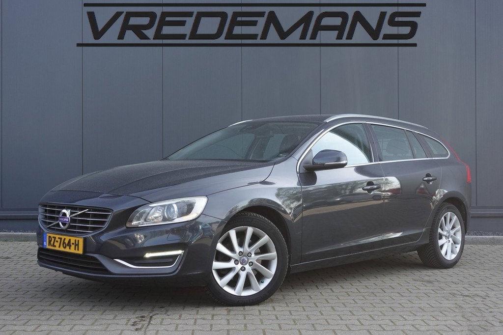 Volvo V60 2.0 D4 Summum, Auto's, Volvo, 1502 kg, 4 cilinders, Automatische klimaatregeling, 23 km/l