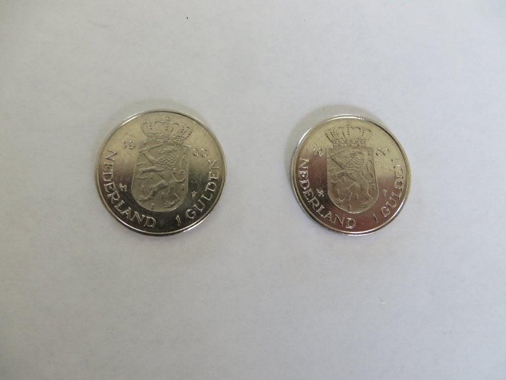 1 Gulden 30 april 1980 Dubbele Kop 2 stuks Juliana Beatrix, Ophalen of Verzenden, Koningin Juliana, 1 gulden, Losse munt