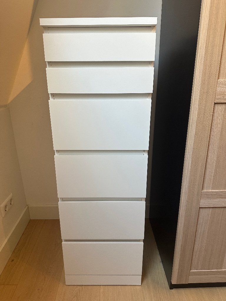 IKEA Malm Witte ladekast met spiegel en 6 lades, Huis en Inrichting, Ophalen, Minder dan 50 cm, 5 laden of meer, Zo goed als nieuw