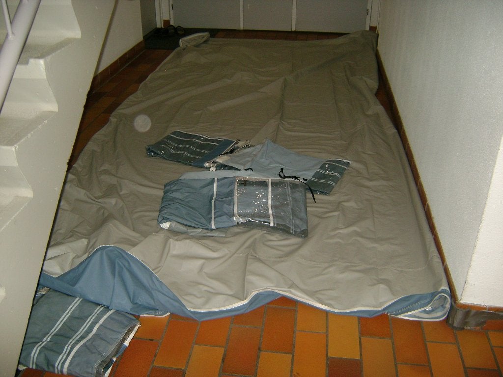 Voortent Ventura, Caravans en Kamperen, Ophalen, Zo goed als nieuw, Tot en met 4