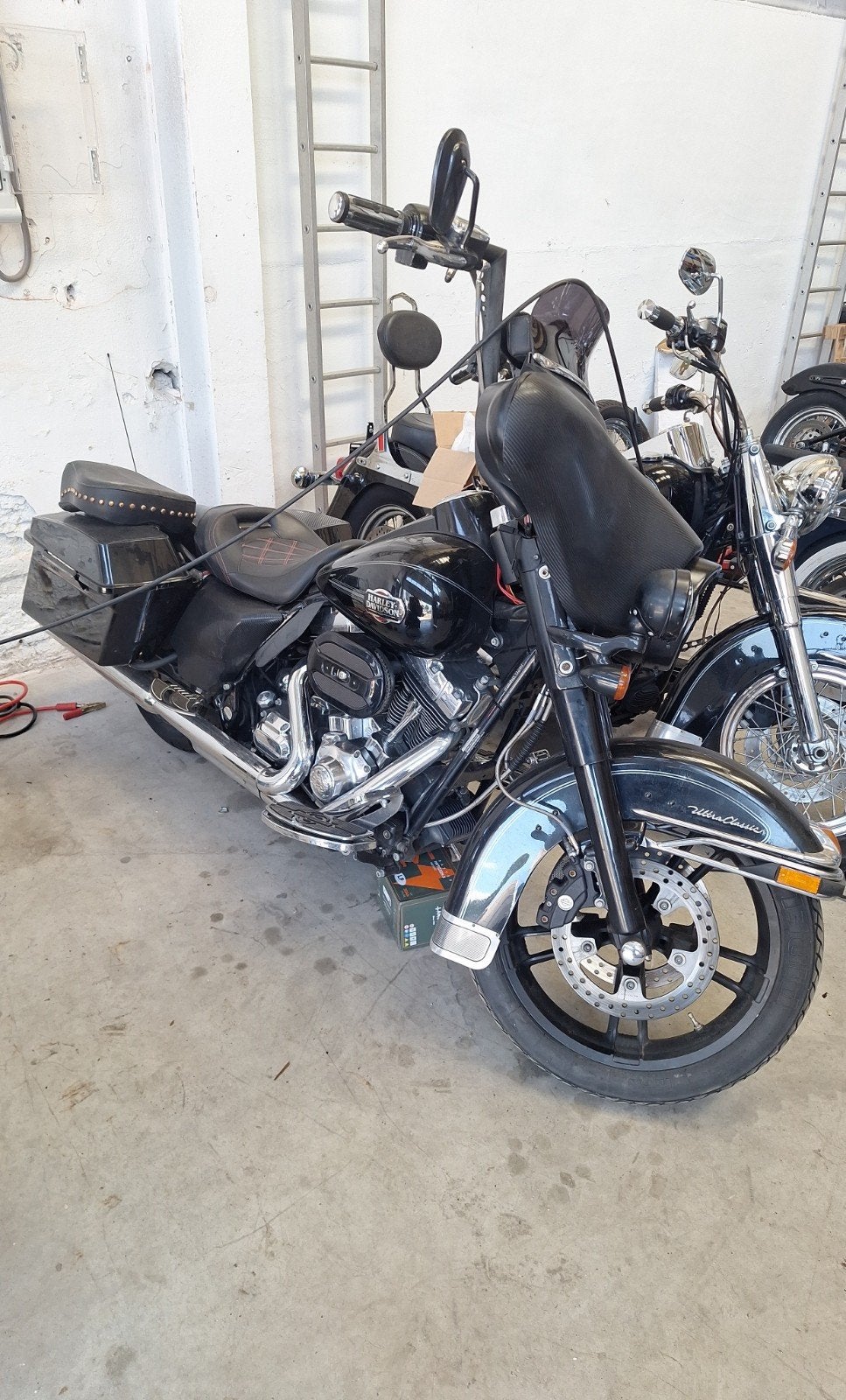 HARLEY DAVIDSON  FLHX/FLHTCUI, Motoren, Particulier, Chopper