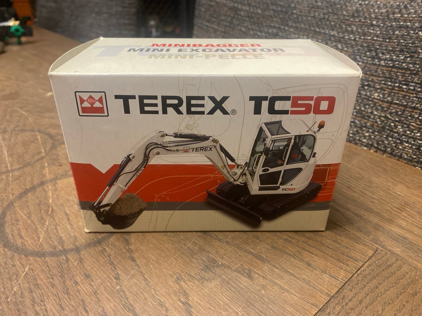 NZG Terex TC50 Minigraafmachine Schaalmodel, Hobby en Vrije tijd, Modelauto's | 1:50, Ophalen of Verzenden, Nieuw, Hijskraan, Tractor of Landbouw