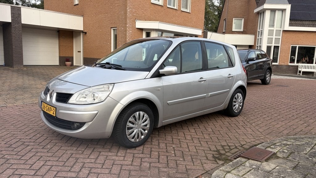 Renault Scénic Automaat 1.6-16V Business L., Auto's, 1345 kg, Stof, Gebruikt, 4 cilinders