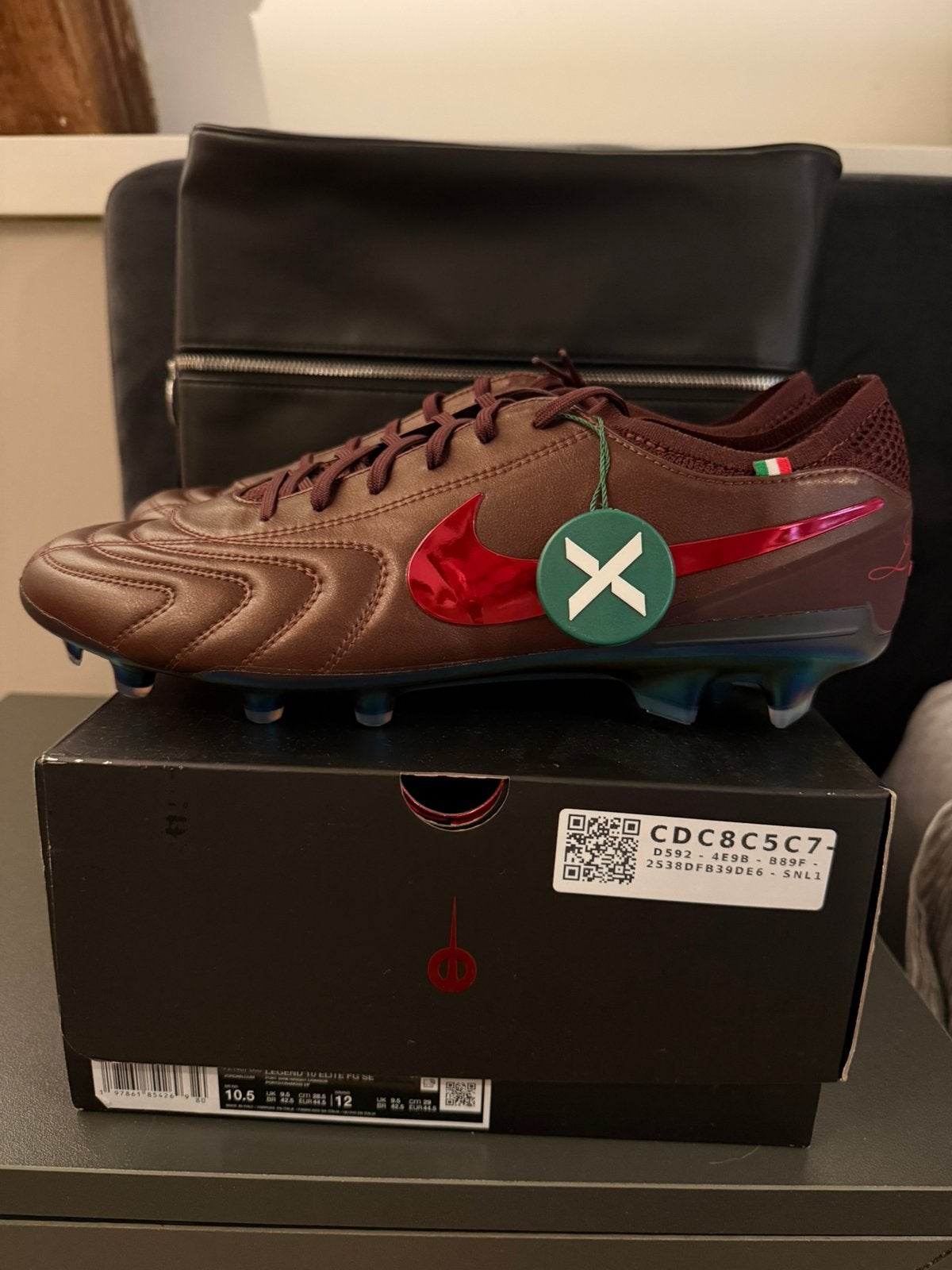 Nike Tiempo Legend EU44,5 Nieuw, Maat XS of kleiner, Schoenen, Nieuw, Ophalen of Verzenden