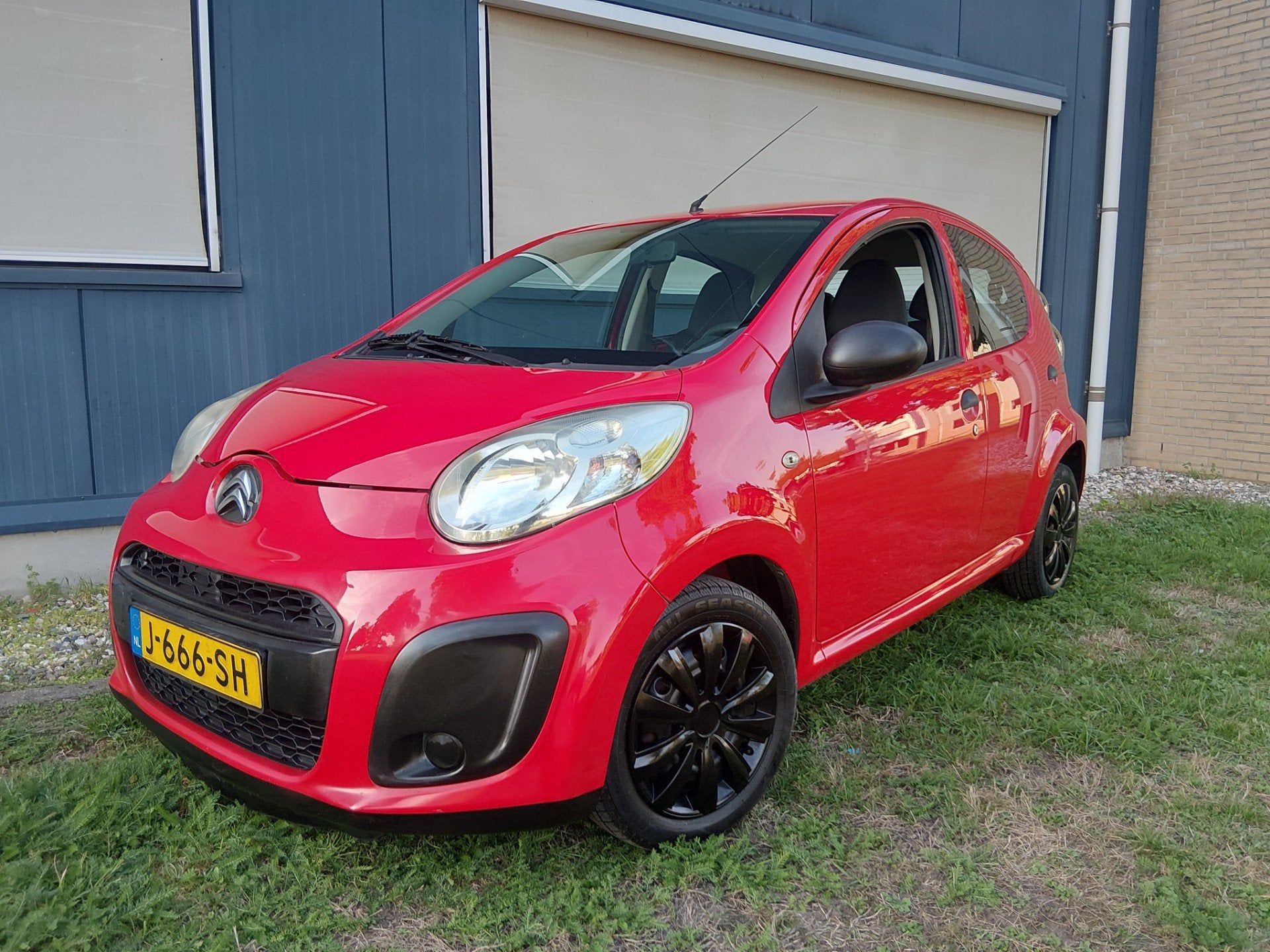 Citroen C1 1.0 Attraction 2013 5-Deurs NW APK, Auto's, Voorwielaandrijving, Euro 5, Gebruikt, 4 stoelen