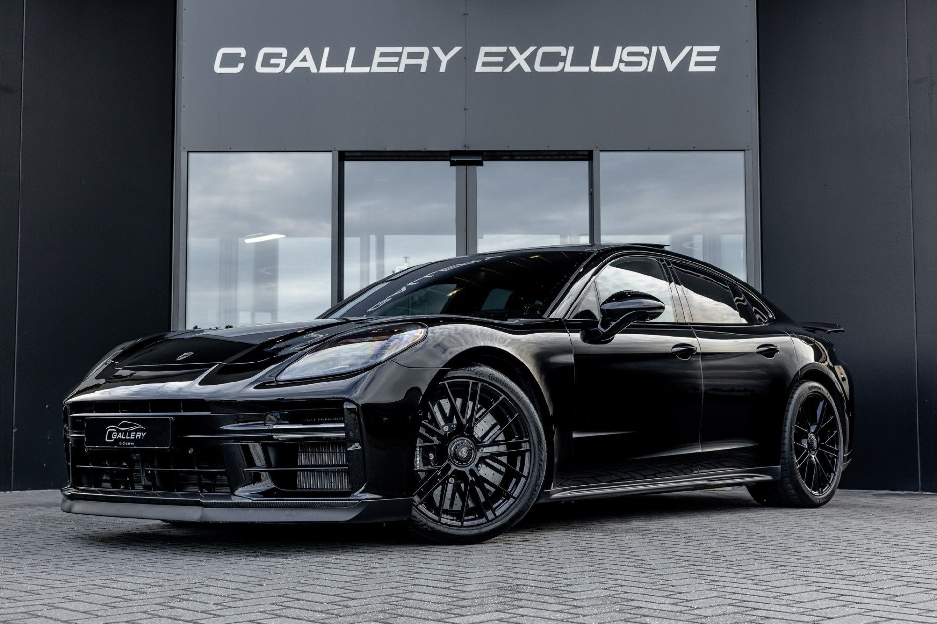 Porsche Panamera 4.0 Turbo S E-Hybrid - BTW | Akrapovic | Fu, Auto's, Automaat, Gebruikt, 4 stoelen, Zwart