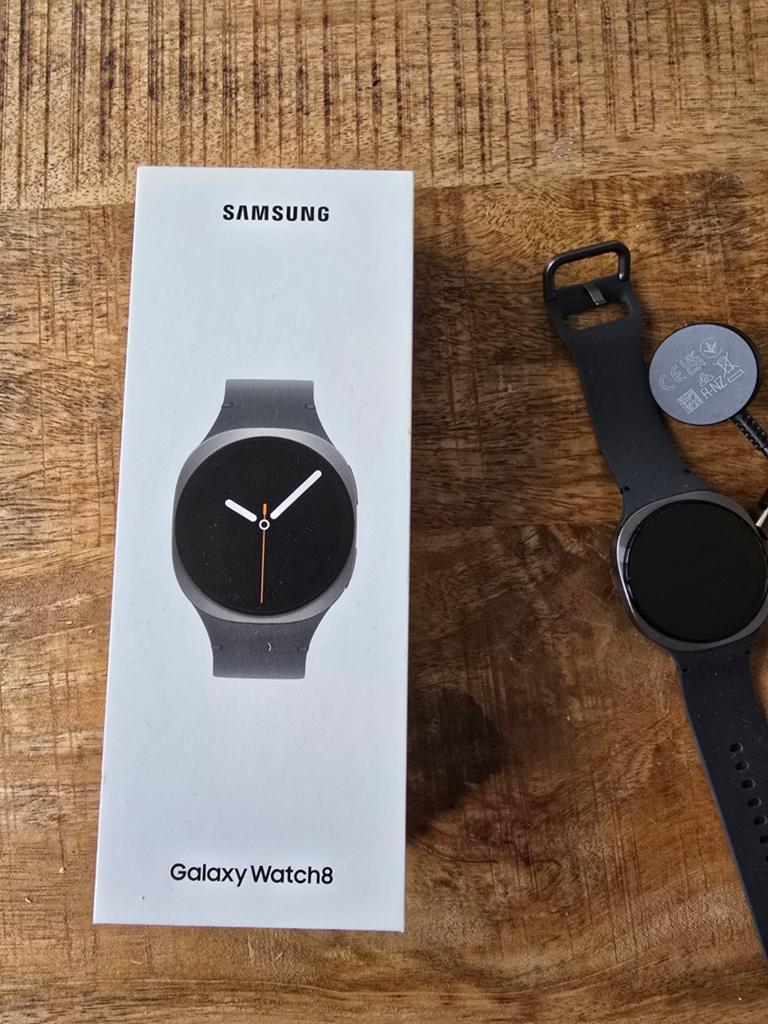 Te koop Samsung watch 8 LTE, Sieraden, Tassen en Uiterlijk, Smartwatches, Ophalen, Samsung watch 8 LTE, Zwart, Nieuw