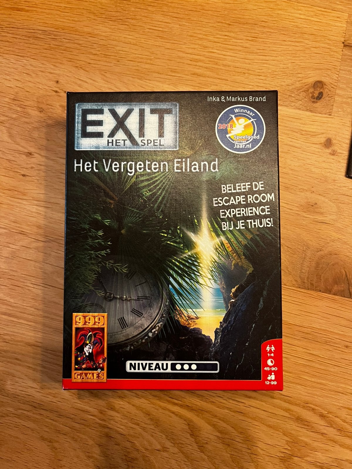 Exit het vergeten eiland, Ophalen of Verzenden, Zo goed als nieuw
